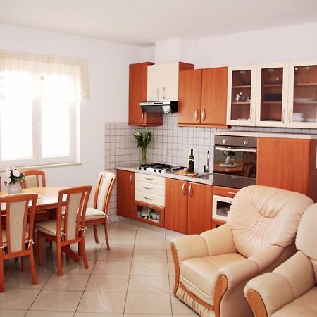 Apartment Matika, Terrace Apartment 10 Minutes Walk From Center Rovinj Extérieur photo