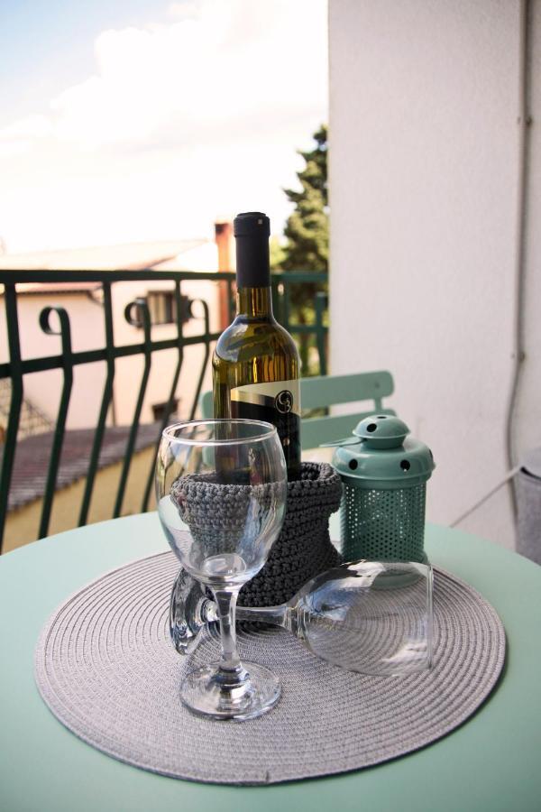 Apartment Matika, Terrace Apartment 10 Minutes Walk From Center Rovinj Extérieur photo
